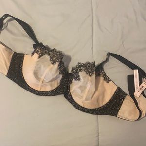 Victoria’s Secret Lace bra